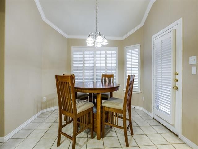 Breakfast Nook - 5637 Bandit Dr