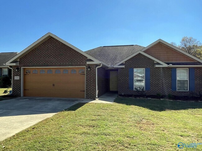 Building Photo - 106 Summerset Ln