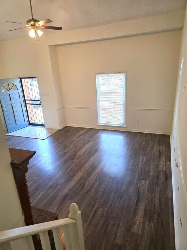 Building Photo - 6244 Kirby Downs Dr