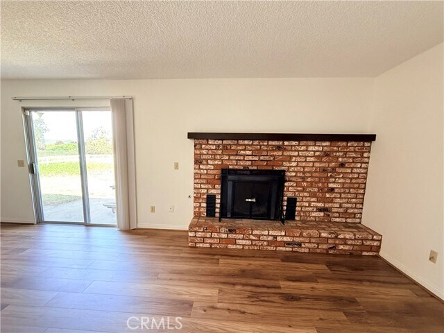 Building Photo - 575 Aloma Way