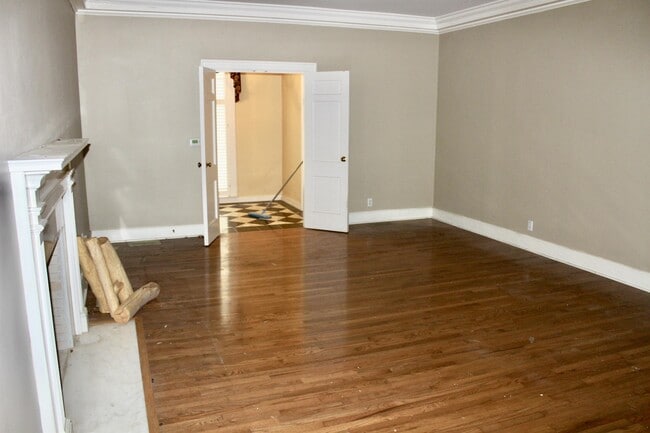 Building Photo - 2600 E Doublegate Dr