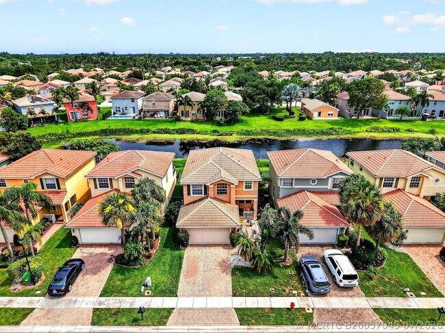 Building Photo - 5018 Starblaze Dr