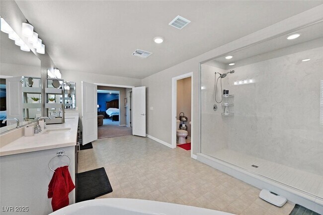 Building Photo - 6245 Carmel Crk Ave