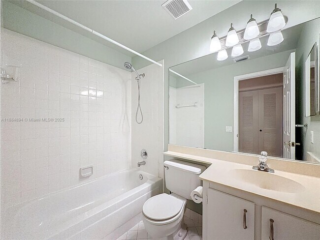 Building Photo - 10524 NW 10th St