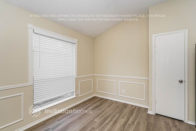 Building Photo - 8724 Eaglestone Way