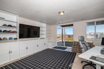 Building Photo - 7725 Sabino Ln