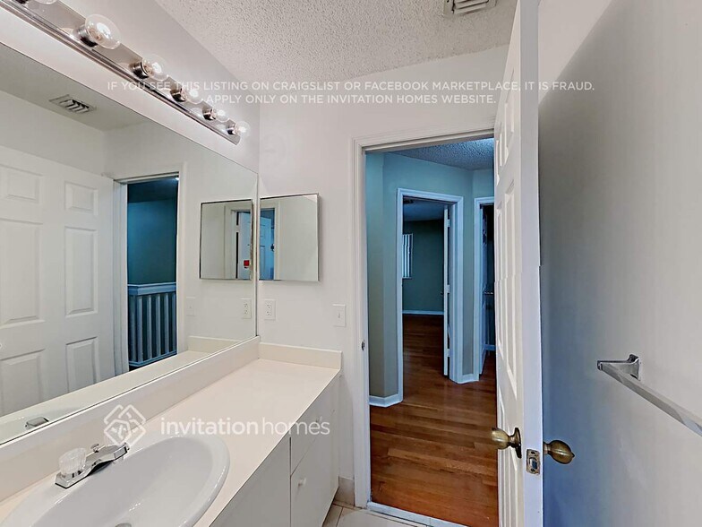 Building Photo - 16601 SW 96th Terrace