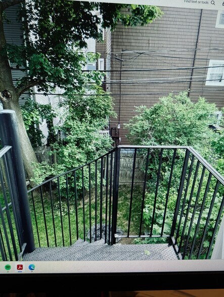 Building Photo - 52 Raymond Ave