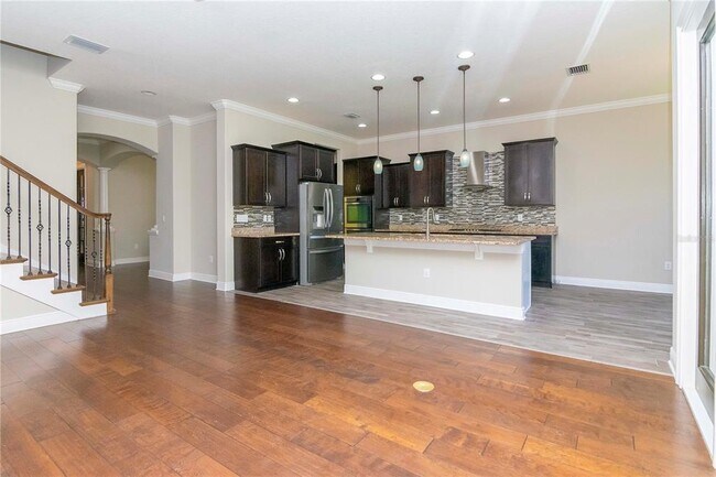 Building Photo - 4417 W Kensington Ave