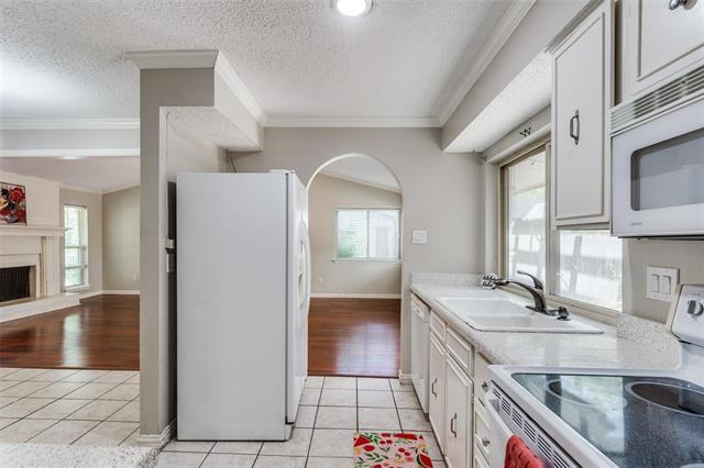 Building Photo - 1708 Hendrick Dr