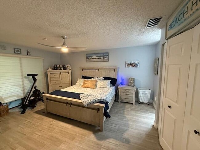 Building Photo - 131 Manchineel Ct