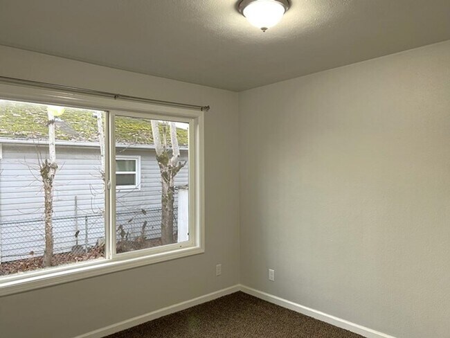 Building Photo - brid01*