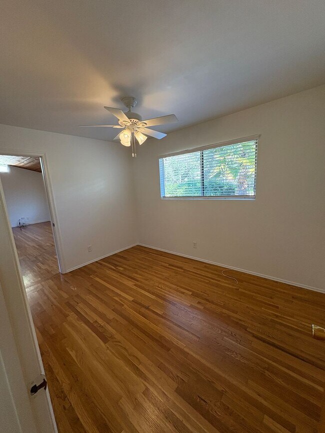 Building Photo - FOR LEASE: 3 Bed / 3 Bath + Family Room Home – Ojai, CA