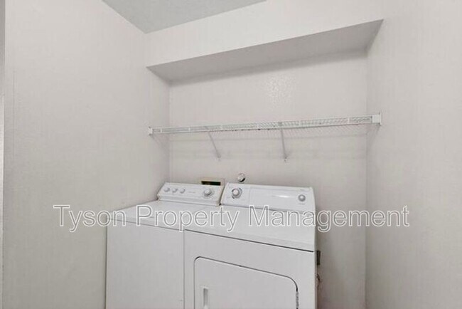 Building Photo - 915 Wood Duck Dr SW