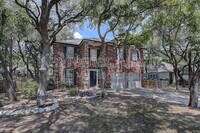 Building Photo - 1708 Woods Blvd