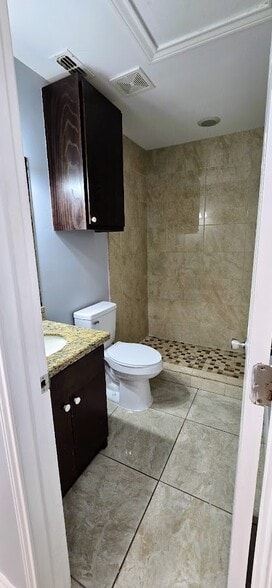 Building Photo - 1302 Quitaca Dr