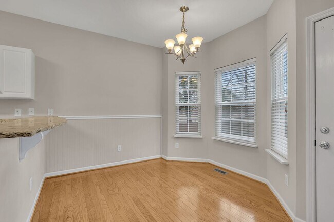 Building Photo - Spotless home for rent in sought after Fie...