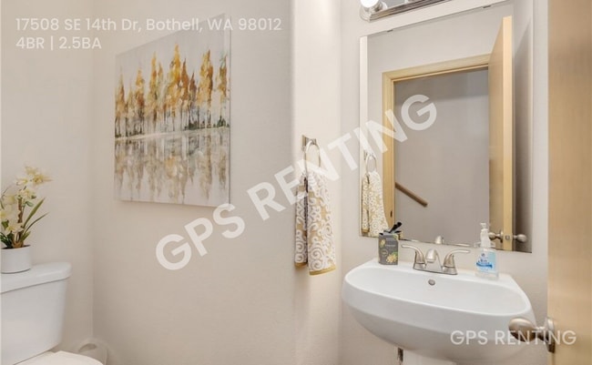 Building Photo - 17508 14th Dr SE