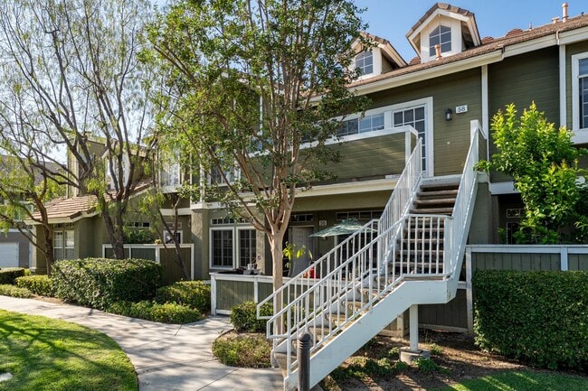 Building Photo - 16510 Stonehaven Ct