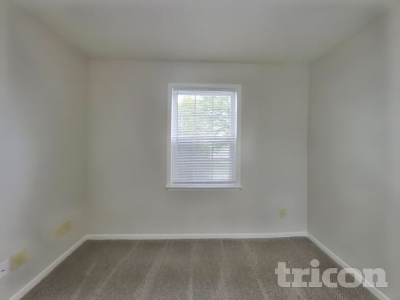 Building Photo - 7713 Brandenburg Way
