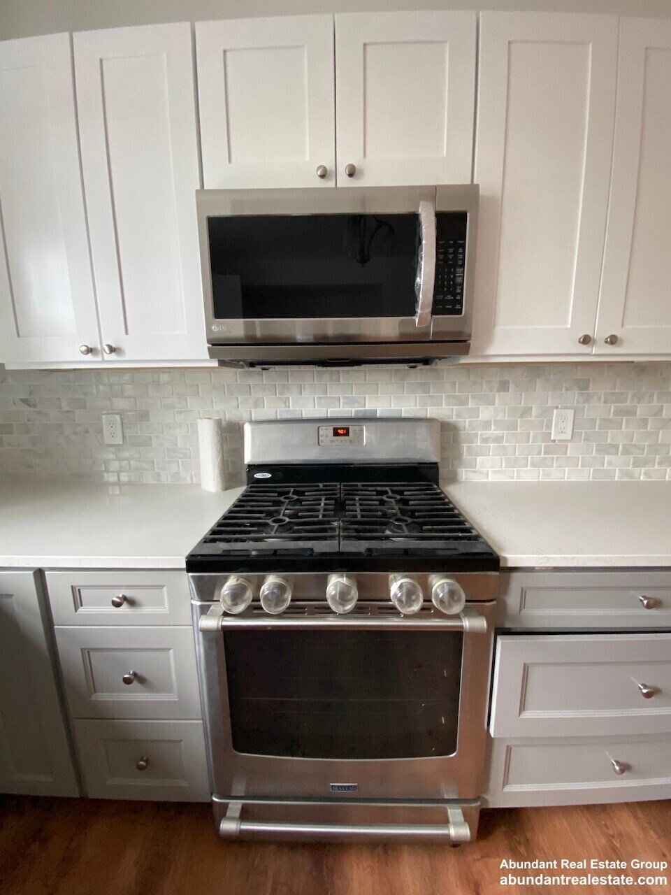 Building Photo - 16 Gould Ave