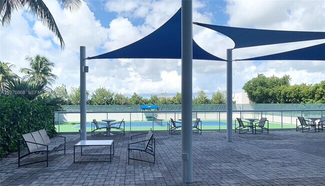 Building Photo - 1 N Ocean Blvd