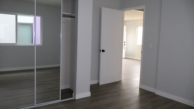 Building Photo - FOR RENT 2 Bedrooms 1 bath apartment in San Ysidro FOR RENT