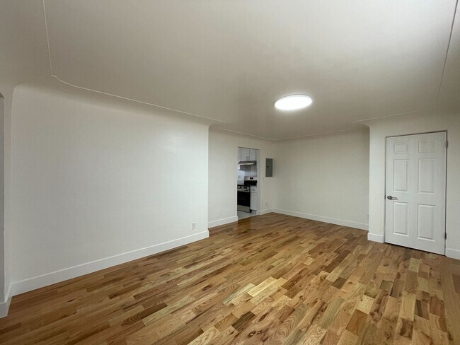 Building Photo - 762 Vrain St