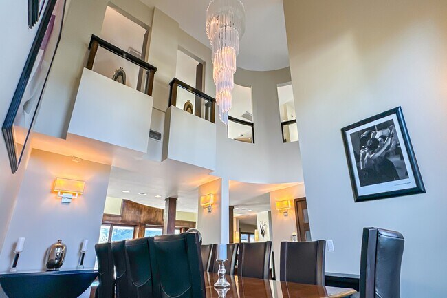 Building Photo - 11470 Dona Evita Dr
