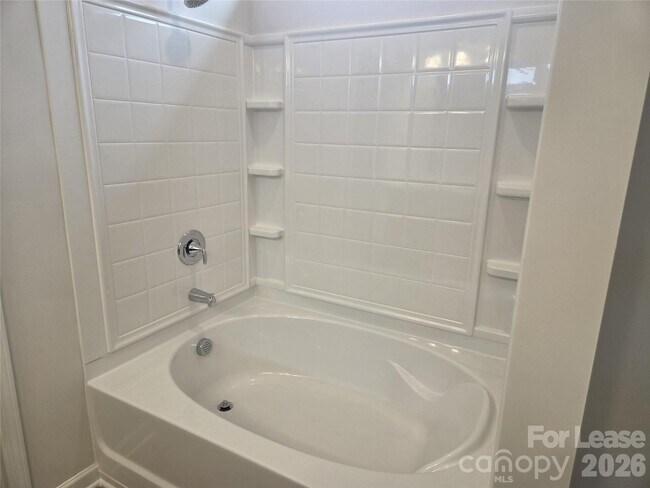 Building Photo - 5678 Hagler Lp