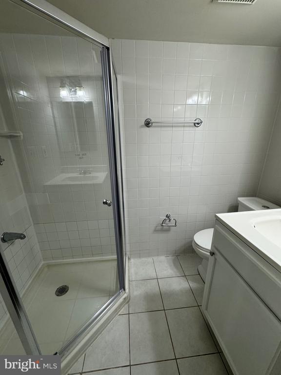 Building Photo - 7716 Bristow Dr