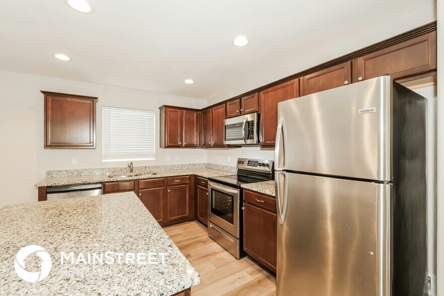 Building Photo - 21715 Westover Rd