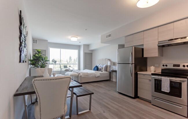 Interior Photo - Clear Water Village