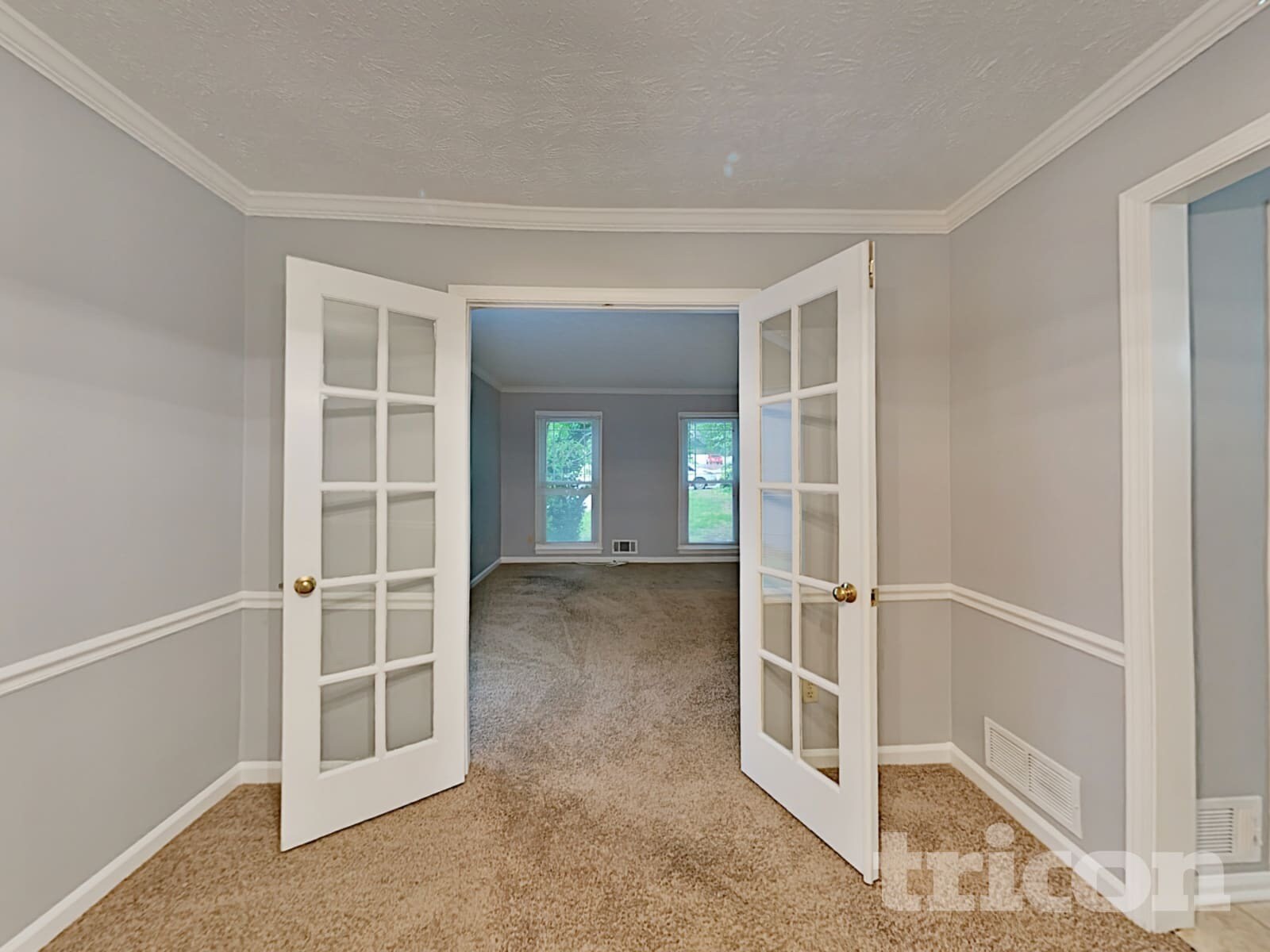 Building Photo - 215 Comstock Ct