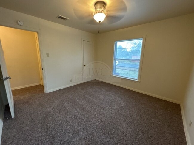 Building Photo - 1206 Culp Ave