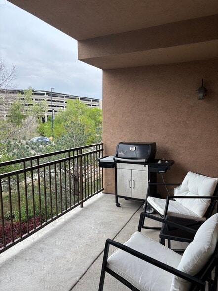 Balcony space with a gas grill - 2700 E Cherry Creek South Dr