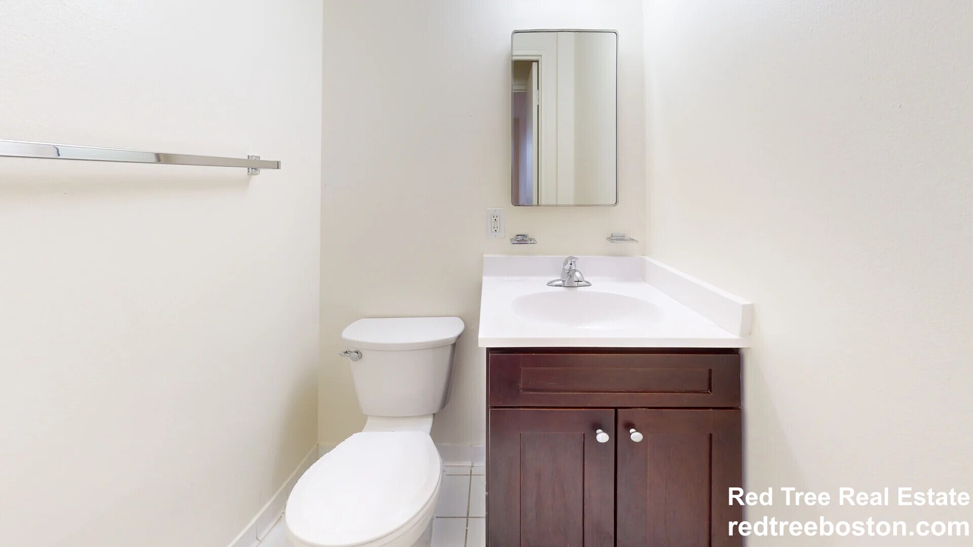 Building Photo - 175 Freeman St