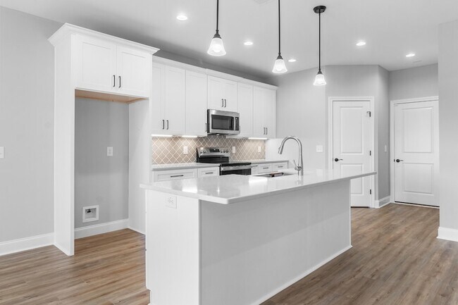 Building Photo - 814 Willowicke Dr