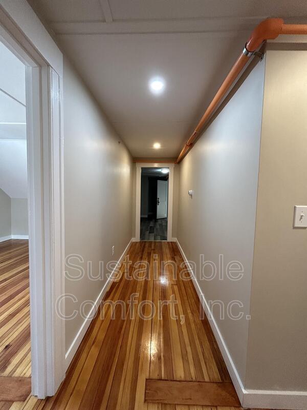 Building Photo - 30 Roxbury St