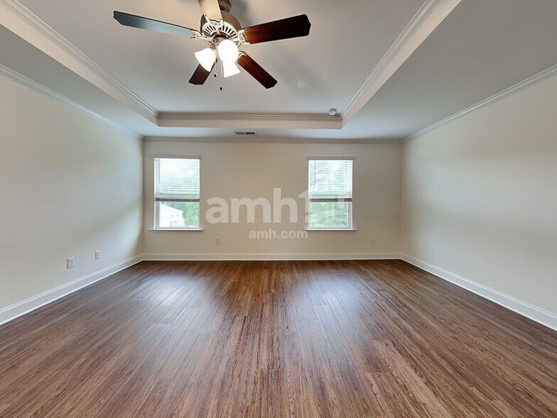 Building Photo - 14121 Singing Creek Ln