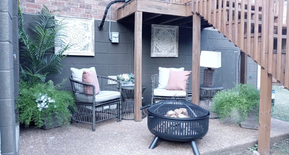 Back Patio w/Storage Closet - 2314 Cooper Ter