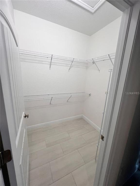 Building Photo - 3320 Amanda St