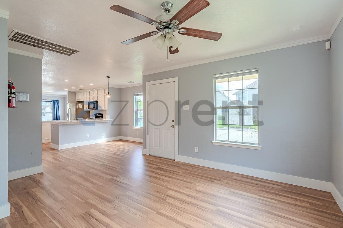 Building Photo - 919 Verde Trails Dr