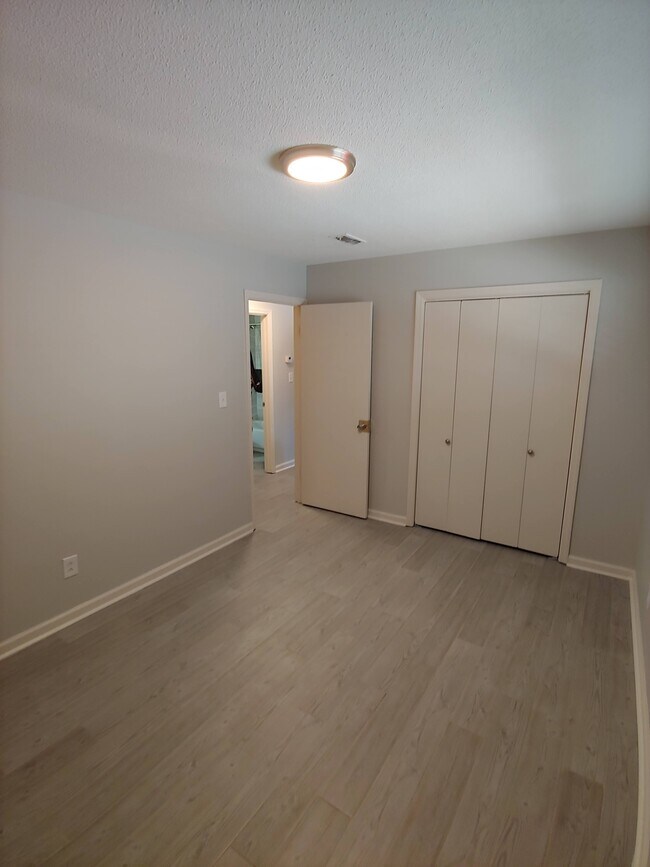 Building Photo - 2339 Walden Dr