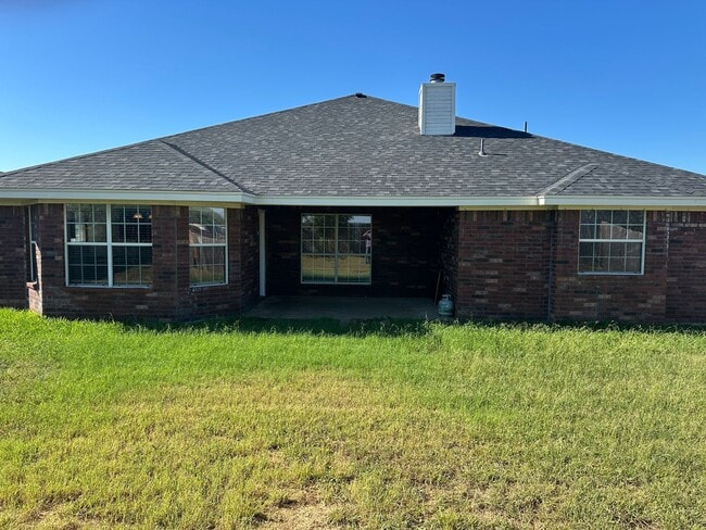 Building Photo - NEW TO MANAGEMENT - COMING SOON