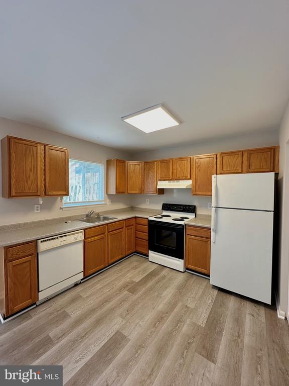 Building Photo - 8650 Inyo Pl