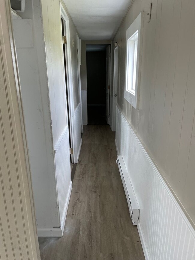 Building Photo - 2 BED 1 BATH LOCATED IN EAGLE SPRINGS