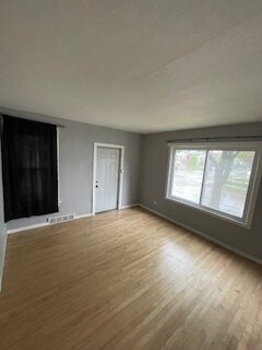 Building Photo - 2576/2576A N Pierce
