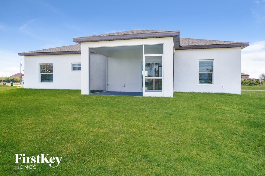 Building Photo - 1421 NW 11th Terrace