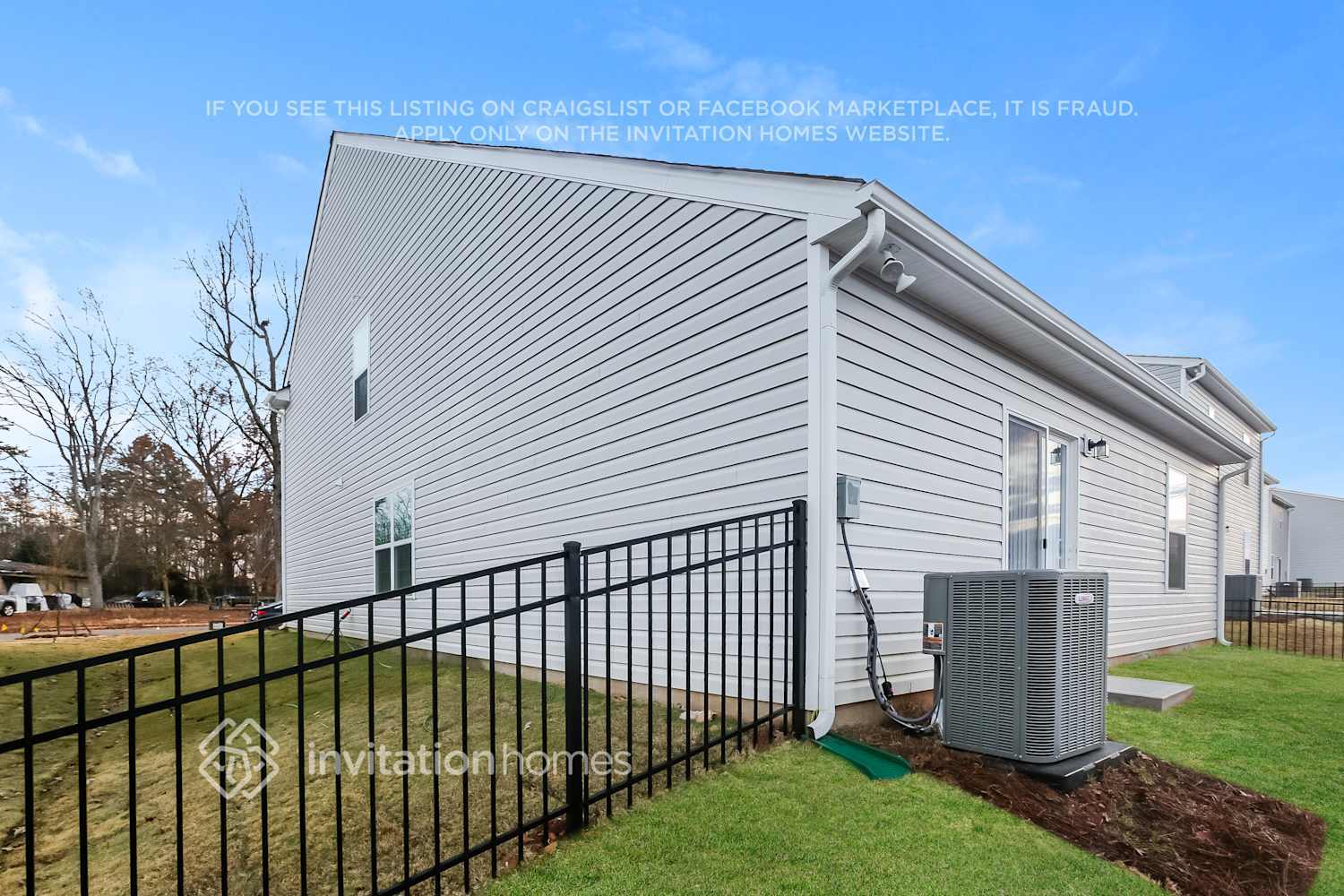 Building Photo - 356 Hollingswood Dr